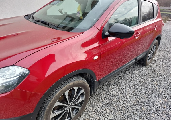 Nissan Qashqai cena 37800 przebieg: 216142, rok produkcji 2013 z Góra małe 326